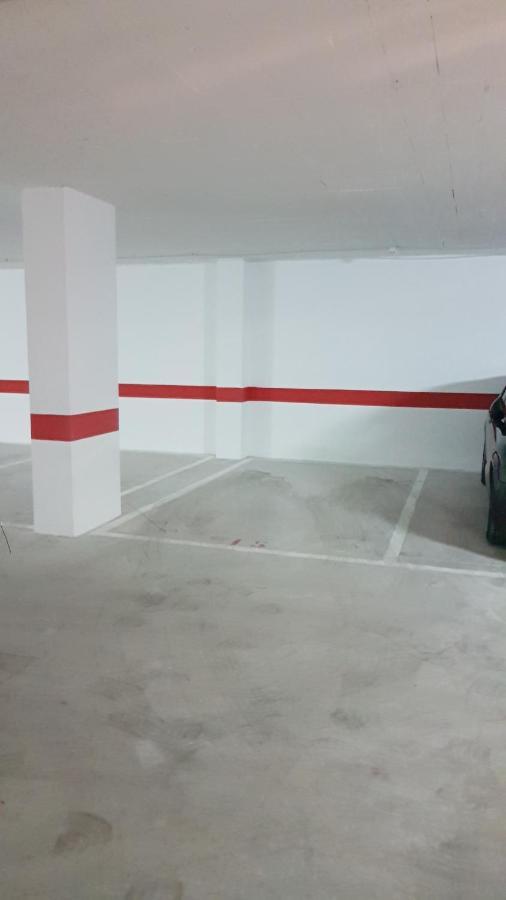 מאלגה A Space That Feels Like Home With Private Parking מראה חיצוני תמונה